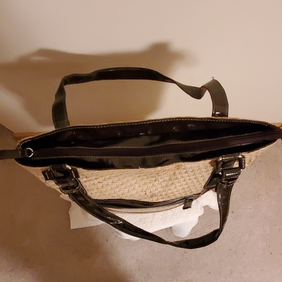 SAG HARBOR straw and patent bag - Picture 5 of 8